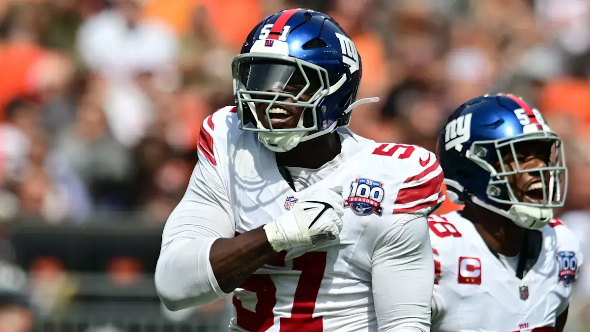 $6 Million Linebacker Makes Shocking Move Within Commanders’ Division