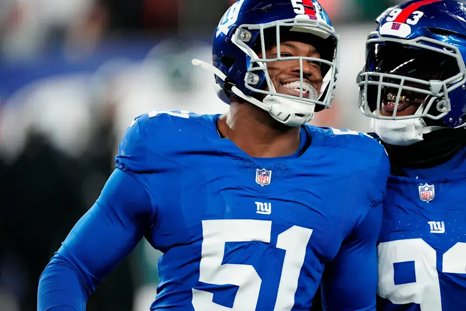 Giants Tried Re-Signing Azeez Ojulari But Were Rejected