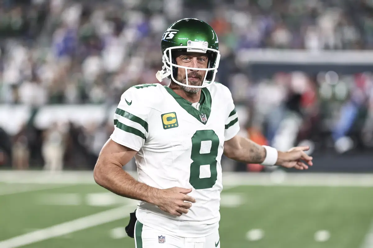 Aaron Rodgers Slams NY Giants Rumors: What He Really Said